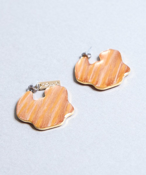 The Rule（ザルール）の「The Rule ザルール：Brush pierced.1　ブラッシュピアス１（ピアス（両耳用）・レディース・ベージュ/セージグリーン・FREE）」の4枚目の写真