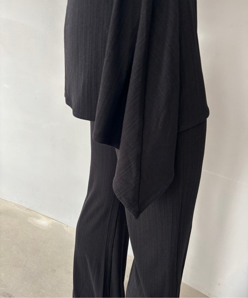 Fano Studios（ファノ ストゥディオズ）の「ウエストゴム レイヤード風 リブフレアパンツ FQ25K051【Fano Studios】【2025AW】（スラックス・レディース・ブラック・M/L/S）」の16枚目の写真