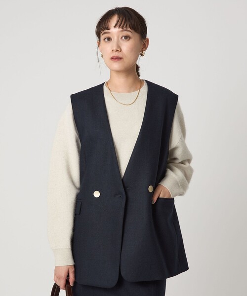 green label relaxing（グリーンレーベルリラクシング）の「スラブ ジレ（ベスト・レディース・ナチュラル/ダークブラウン/ネイビー・38/36）」の12枚目の写真