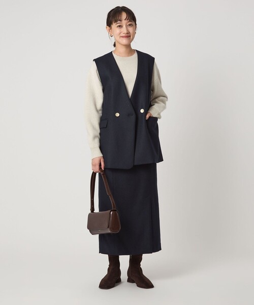 green label relaxing（グリーンレーベルリラクシング）の「スラブ ジレ（ベスト・レディース・ナチュラル/ダークブラウン/ネイビー・38/36）」の13枚目の写真