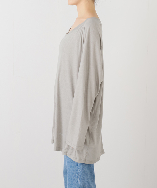 OPEN Yy（オープンワイワイ）の「【Geek Office / ギークオフィス】OPEN YY Knitted SCOOP NECK LOUNGE TOP（Tシャツ/カットソー・レディース・ホワイト/チャコールグレー・SMALL）」の4枚目の写真