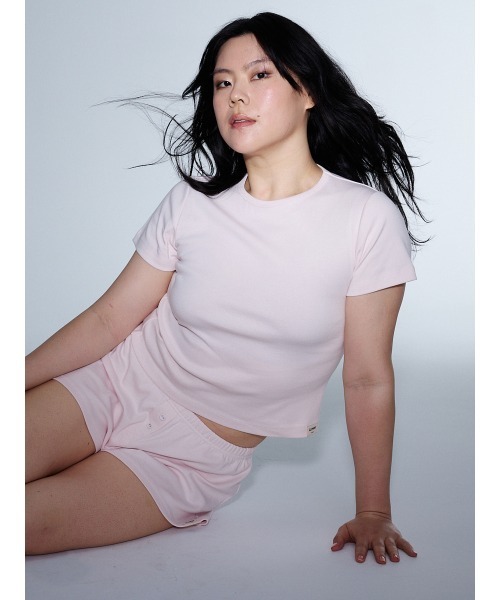 GLOWNY(グロウニ―)の「BUTTON FLY MINI SHORTS(その他パンツ・レディース・ホワイト/ブラック/ブラウン/グレー/ピンク/ブルー/グリーン系その他/イエロー系・SMALL/MEDIUM/LARGE/X-SMALL)」の10枚目の写真