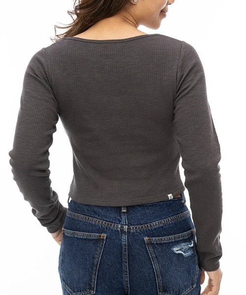 BILLABONG（ビラボン）の「【BILLABONG/ビラボン】24AW GRAPHIC BABY FIT LS/グラフィックショート丈長袖ロンT（Tシャツ/カットソー・レディース・スミクロ/ホワイト・MEDIUM/LARGE）」の10枚目の写真