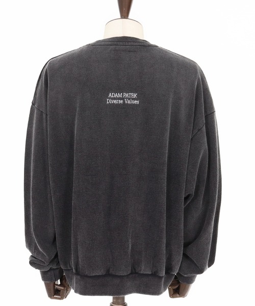 ADAM PATEK(アダムパテック)の「【ADAMPATEK/アダムパテック】logo crewneck ロゴスウェット(スウェット・レディース・ブラック/ブラック系/グレー・1/2)」の6枚目の写真