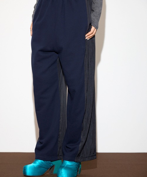 THINGS THAT MATTER（シングス ザット マター）の「NEW NYLON TAFFETA SWEAT PANTS / ニューナイロンタフタスウェットパンツ（スウェットパンツ・レディース・ボルドー/ブラック・FREE）」の2枚目の写真