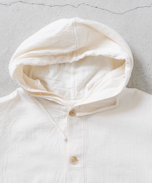 quadro(クオドロ)の「ダブルガーゼツイルパーカーカバーオール(カバーオール・レディース・キナリ/ブラック・FREE)」の4枚目の写真