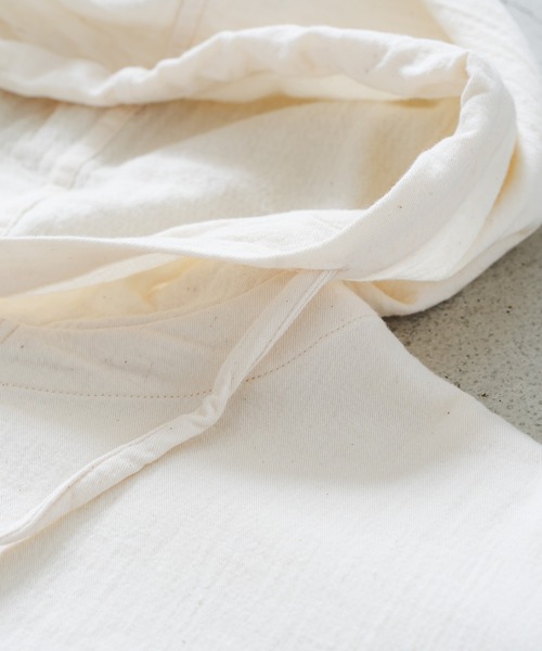 quadro(クオドロ)の「ダブルガーゼツイルパーカーカバーオール(カバーオール・レディース・キナリ/ブラック・FREE)」の8枚目の写真