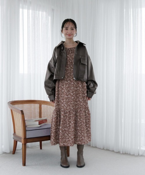 flower（フラワー）の「2wayショートブルゾン（ブルゾン・レディース・ブラック/ブラウン・FREE）」の7枚目の写真