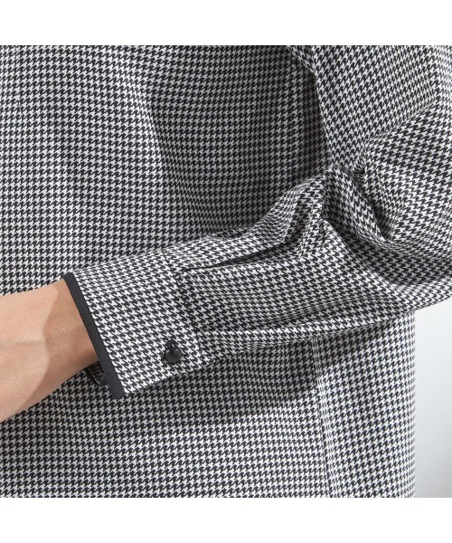 SUIT SELECT(スーツセレクト)の「【長袖】ボウタイ取り外し2WAYプルオーバー(シャツ/ブラウス・レディース・ブラック×ホワイト/ホワイト/グレー・MEDIUM/LARGE/SMALL)」の17枚目の写真