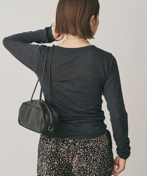 IENA（イエナ）の「《追加》Super120’sウールクルーネックプルオーバー（Tシャツ/カットソー・レディース・ホワイト/レッド/チャコールグレー・FREE）」の10枚目の写真