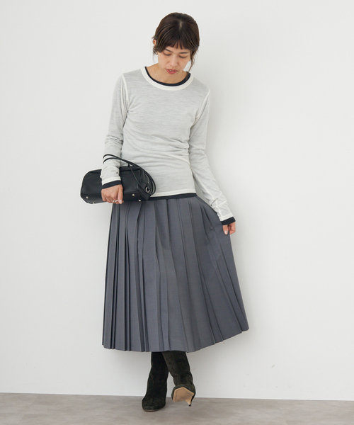 IENA（イエナ）の「《追加》Super120’sウールクルーネックプルオーバー（Tシャツ/カットソー・レディース・ホワイト/レッド/チャコールグレー・FREE）」の16枚目の写真