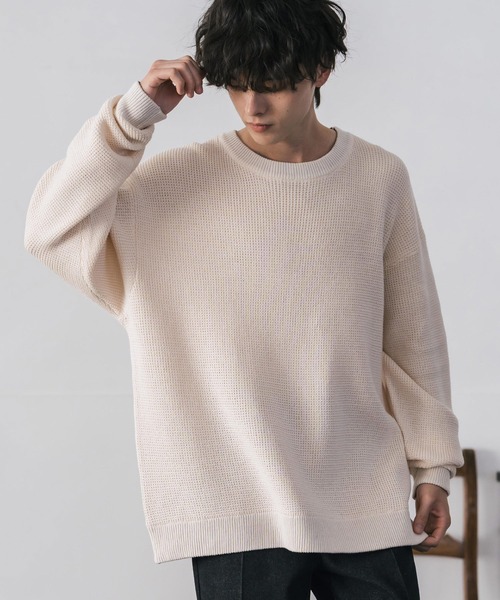 Rocky Monroe（ロッキーモンロー）の「オーバーサイズ配色リブワッフルニットプルオーバーセーター（ニット/セーター・メンズ・ブラック/ブルー/オフホワイト/ベージュ/チャコール/マスタード/ネイビー/ブラウン/グリーン/レッド・M/L/XL）」の2枚目の写真