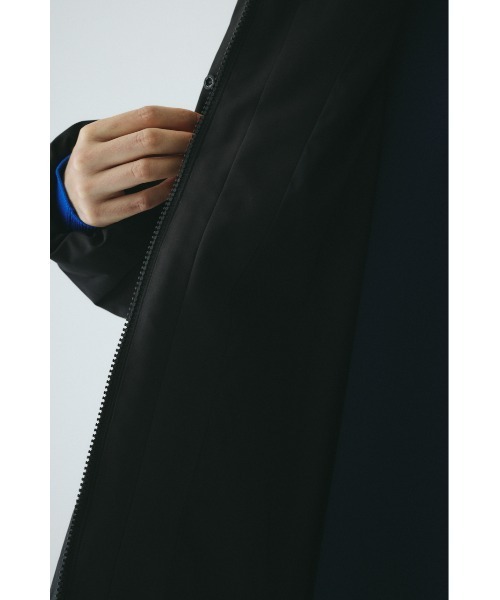 HeRIN.CYE（ヘリンドットサイ）の「Frill neck padded blouson　　フリルネックパデッドブルゾン（ブルゾン・レディース・ブラック/ブラウン/ブルー系その他3・FREE）」の8枚目の写真