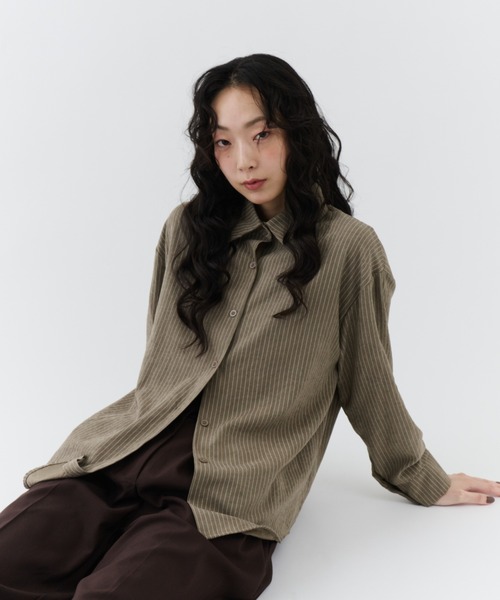 NUJOH（ヌゾ）の「Flow Stripe Shirt / フロウ・ストライプシャツ（シャツ/ブラウス・レディース・ブラウン/カーキ/ベージュ・FREE）」の3枚目の写真