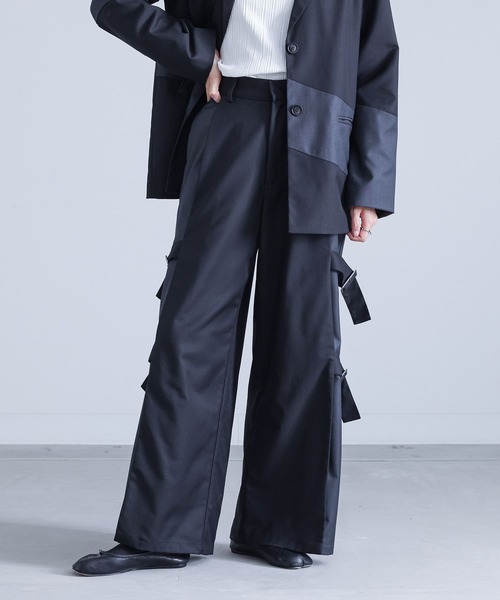 kOhAKU（コハク）の「『サイドベルトワイドパンツ』（その他パンツ・レディース・ブラック・2/1）」の17枚目の写真