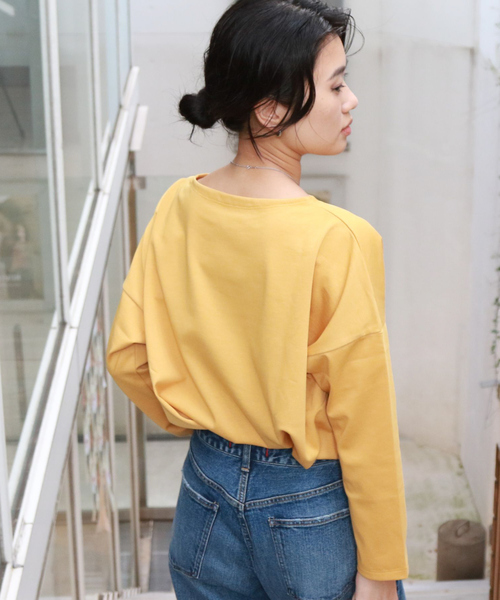 Rouge vif Anna(ルージュヴィフアンナ)の「【一部店舗限定】エコポリコット天竺プルオーバー/ ロングスリーブTシャツ(Tシャツ/カットソー・レディース・ブラック/イエロー・フリー)」の4枚目の写真