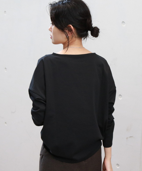 Rouge vif Anna(ルージュヴィフアンナ)の「【一部店舗限定】エコポリコット天竺プルオーバー/ ロングスリーブTシャツ(Tシャツ/カットソー・レディース・ブラック/イエロー・フリー)」の7枚目の写真