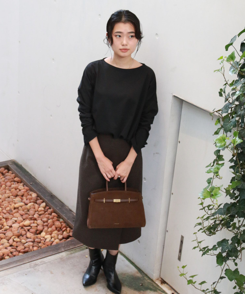 Rouge vif Anna(ルージュヴィフアンナ)の「【一部店舗限定】エコポリコット天竺プルオーバー/ ロングスリーブTシャツ(Tシャツ/カットソー・レディース・ブラック/イエロー・フリー)」の12枚目の写真