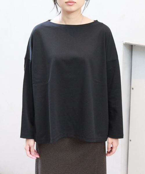 Rouge vif Anna(ルージュヴィフアンナ)の「【一部店舗限定】エコポリコット天竺プルオーバー/ ロングスリーブTシャツ(Tシャツ/カットソー・レディース・ブラック/イエロー・フリー)」の13枚目の写真