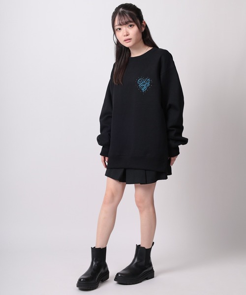 SlashDate(スラッシュデイト)の「【82】ラインストーン ハート刺繍 裏起毛 スウェット(スウェット・レディース・ブラック/ピンク/ホワイト・L/M)」の18枚目の写真