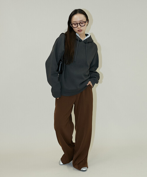 PUBLUX（パブリュクス）の「PUBLUX/パブリュクス レース付き 裏起毛 フーディー　限定展開（パーカー・レディース・ライトグレー/チャコールグレー・ﾌﾘ-）」の13枚目の写真