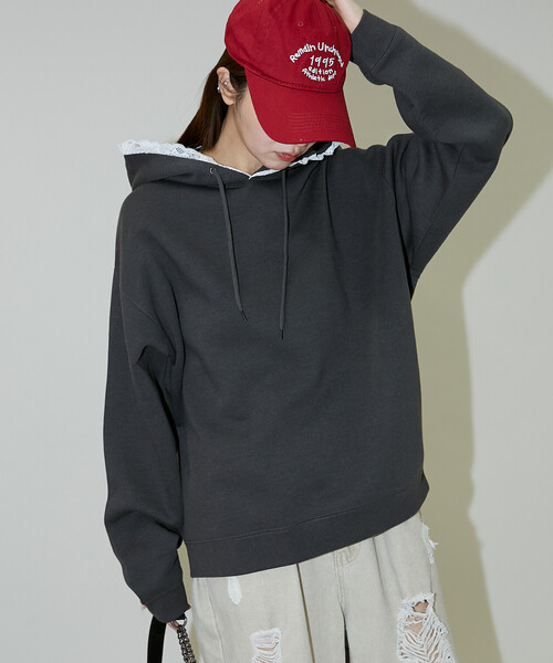 PUBLUX（パブリュクス）の「PUBLUX/パブリュクス レース付き 裏起毛 フーディー　限定展開（パーカー・レディース・ライトグレー/チャコールグレー・ﾌﾘ-）」の8枚目の写真