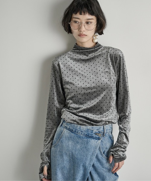 LUTZ HUELLE　フランス製 ベロア タートルネックカットソー トップス ドットベロアハイネックトップス（Tシャツ/カットソー）｜THE YOn