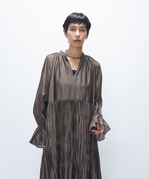 プルミエアロンディスモン ティアードワンピース ティアード手絞りプリーツワンピース（ドレス）｜1er Arrondissement