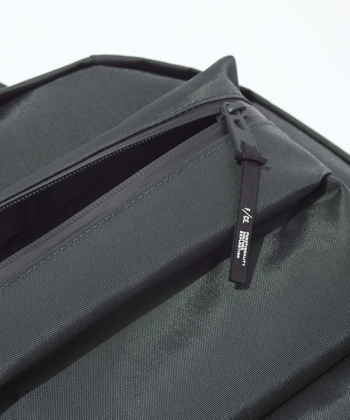 F/CE. (エフシーイー)の「F/CE./エフシーイー 420 re/cor TECHNICAL DAY PACK 24L(バックパック/リュック・メンズ・ブラック/グレー・FREE)」の6枚目の写真