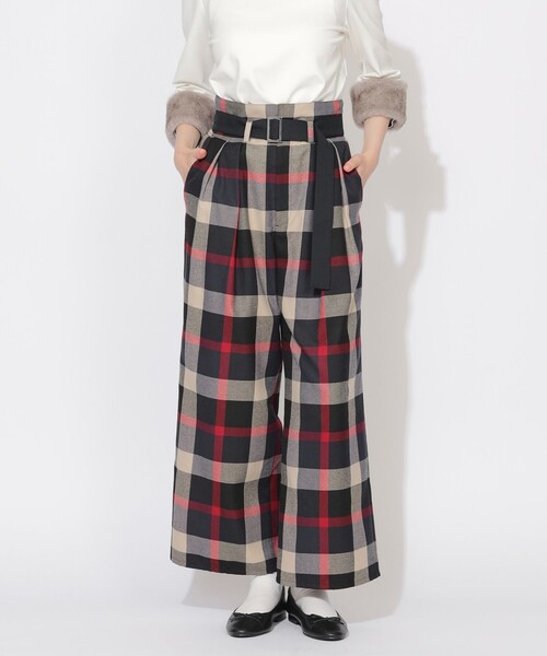 CB CRESTBRIDGE(シービークレストブリッジ)の「クレストブリッジチェックベルテッドパンツ(その他パンツ・レディース・ブルー系その他7/レッド系その他2・S/M)」の2枚目の写真