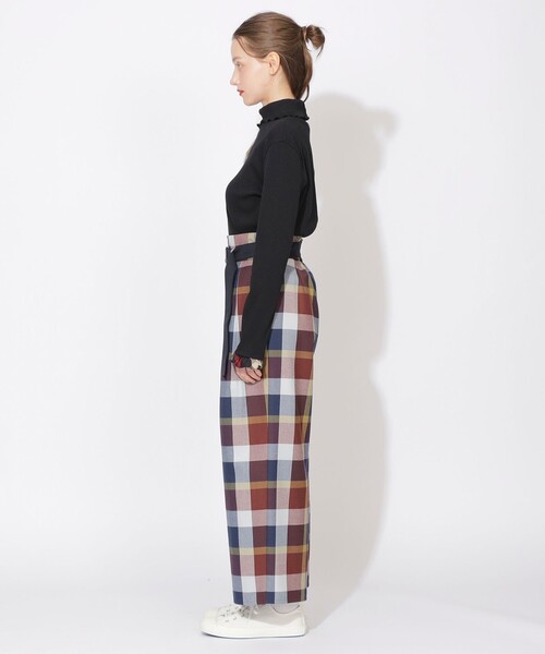 CB CRESTBRIDGE(シービークレストブリッジ)の「クレストブリッジチェックベルテッドパンツ(その他パンツ・レディース・ブルー系その他7/レッド系その他2・S/M)」の4枚目の写真
