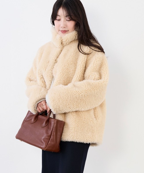 MICA&DEAL(マイカ&ディール)の「スタンドカラーボアブルゾン(ブルゾン・レディース・ライトベージュ/グレイッシュベージュ/ブラウン・FREE)」の19枚目の写真