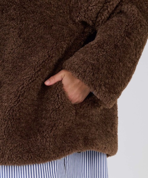 MICA&DEAL(マイカ&ディール)の「スタンドカラーボアブルゾン(ブルゾン・レディース・ライトベージュ/グレイッシュベージュ/ブラウン・FREE)」の16枚目の写真