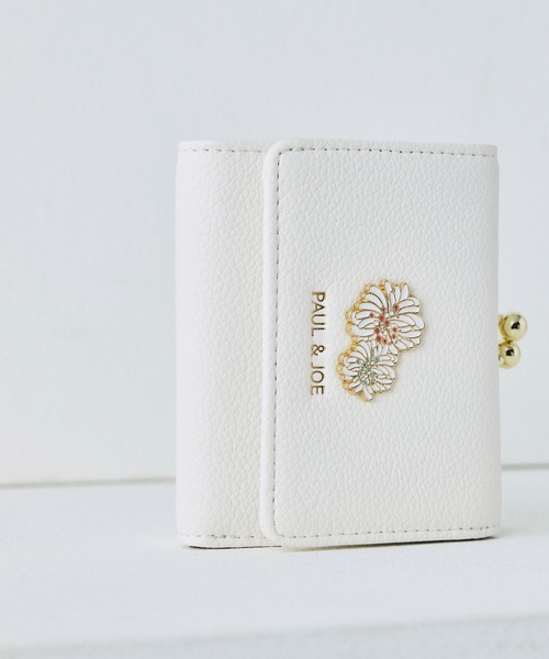 PAUL & JOE ACCESSOIRES（ポールアンドジョーアクセソワ）の「PAUL & JOE ACCESSOIRES (ポール＆ジョーアクセソワ)口金ミニ財布  PJA-W1312 クリザンテームメタル（財布・レディース・ピンク/アイボリー/ネイビー/グレー・FREE）」の2枚目の写真