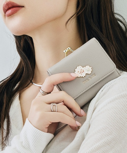 PAUL & JOE ACCESSOIRES（ポールアンドジョーアクセソワ）の「PAUL & JOE ACCESSOIRES (ポール＆ジョーアクセソワ)口金ミニ財布  PJA-W1312 クリザンテームメタル（財布・レディース・ピンク/アイボリー/ネイビー/グレー・FREE）」の16枚目の写真