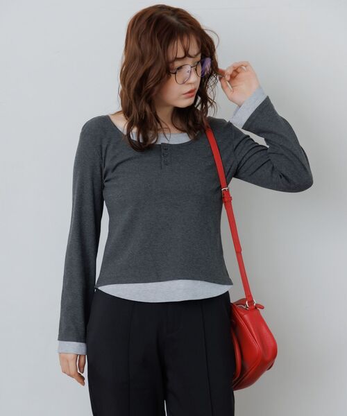 RETRO GIRL（レトロガール）の「レイヤード風テレコCT（Tシャツ/カットソー・レディース・チャコールグレー/ブラック/ブラウン・FREE）」の20枚目の写真