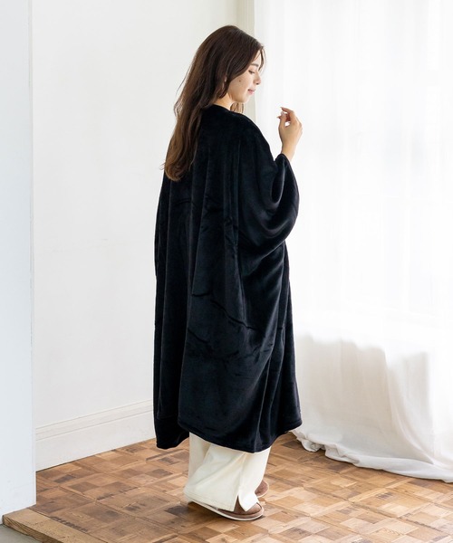 VitaFelice（ヴィータフェリーチェ）の「なめらかフランネル着る毛布（その他ルームウェア・レディース・ベージュ/ネイビー/ピンク/ブラック・FREE）」の19枚目の写真