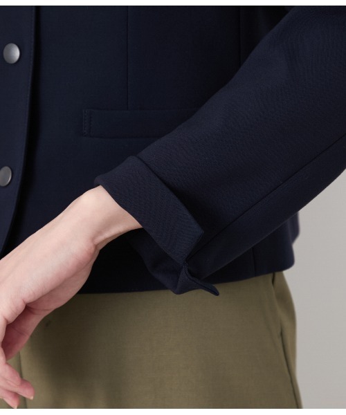 NEWYORKER（ニューヨーカー）の「【ウォッシャブル】コンパクトダブルクロス ドット釦ノーカラージャケット（テーラードジャケット・レディース・キャメル/ネイビー・9号/11号）」の7枚目の写真