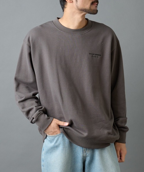 COLONY 2139（コロニートゥーワンスリーナイン）の「バーコード刺繍スウェットクルーネック（スウェット・メンズ・ブラック/チャコールグレー/ホワイト・MEDIUM/LARGE）」の3枚目の写真