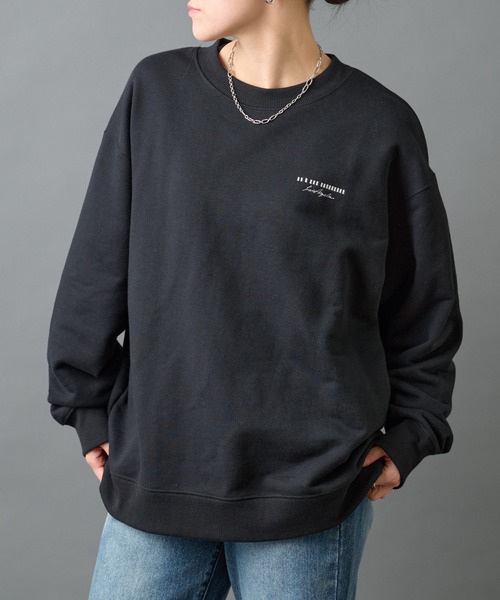 COLONY 2139（コロニートゥーワンスリーナイン）の「バーコード刺繍スウェットクルーネック（スウェット・メンズ・ブラック/チャコールグレー/ホワイト・MEDIUM/LARGE）」の16枚目の写真