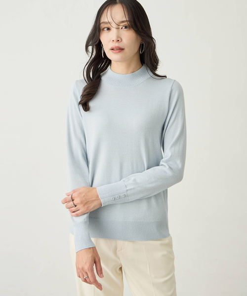 A/C DESIGN BY ALPHA CUBIC（エーシーデザインバイアルファキュービック）の「ラメリブハイネックニットプルオーバー【洗える・大きいサイズあり】（ニット/セーター・レディース・ライトグレー/ピンク/サックスブルー/オフホワイト・M/L/LL/3L）」の5枚目の写真