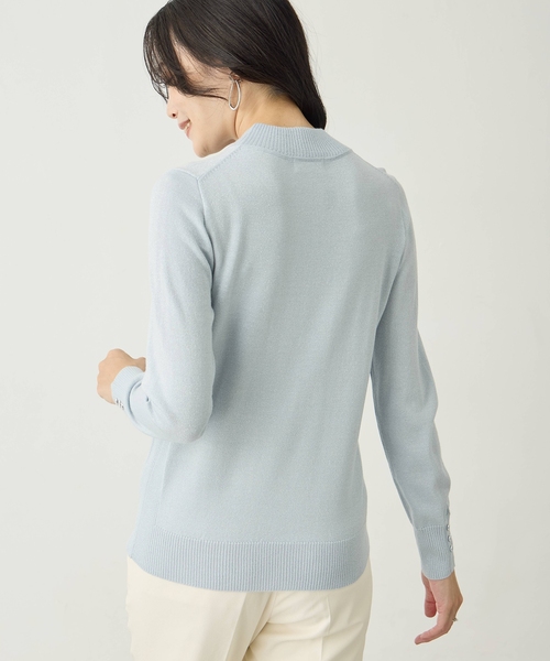 A/C DESIGN BY ALPHA CUBIC（エーシーデザインバイアルファキュービック）の「ラメリブハイネックニットプルオーバー【洗える・大きいサイズあり】（ニット/セーター・レディース・ライトグレー/ピンク/サックスブルー/オフホワイト・M/L/LL/3L）」の8枚目の写真