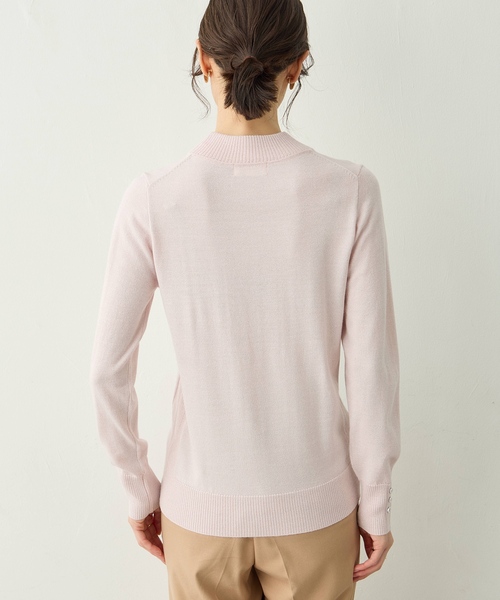 A/C DESIGN BY ALPHA CUBIC（エーシーデザインバイアルファキュービック）の「ラメリブハイネックニットプルオーバー【洗える・大きいサイズあり】（ニット/セーター・レディース・ライトグレー/ピンク/サックスブルー/オフホワイト・M/L/LL/3L）」の11枚目の写真