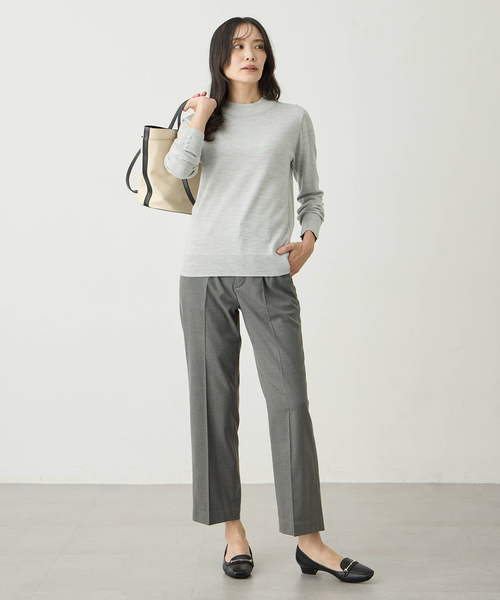 A/C DESIGN BY ALPHA CUBIC（エーシーデザインバイアルファキュービック）の「ラメリブハイネックニットプルオーバー【洗える・大きいサイズあり】（ニット/セーター・レディース・ライトグレー/ピンク/サックスブルー/オフホワイト・M/L/LL/3L）」の17枚目の写真