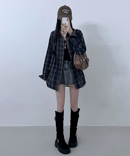 AGOD（エージーオーディー）の「リンクルフリーオーバーサイズダブルチェックシャツ[ネイビー]（シャツ/ブラウス・レディース・その他・SMALL/MEDIUM/LARGE）」の14枚目の写真