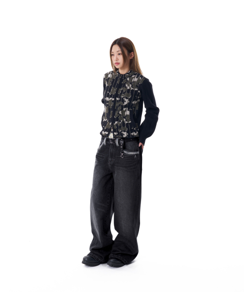 AAKAM(アーカム)の「Contrast Washed Denim Pants (Black)(デニムパンツ・レディース・その他・1/2)」の6枚目の写真