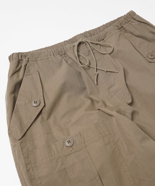 FRIZMWORKS(フリズムワークス)の「CN RIPSTOP MIL PANTS 002 _ BEIGE(その他パンツ・メンズ・その他・LARGE)」の3枚目の写真