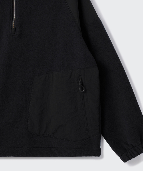 MUSINSA STANDARD（ムシンサスタンダード）の「シティレジャーポーラフリースハーフジッププルオーバー[ブラック]（その他アウター・メンズ・その他・SMALL/MEDIUM/LARGE/X-LARGE/XX-LARGE）」の4枚目の写真