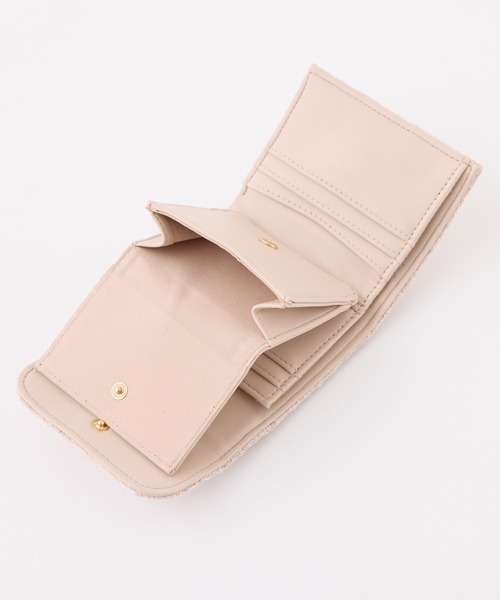 one after another NICE CLAUP（ワンアフターアナザーナイスクラップ）の「【ＨolidayCollection】ビジュースタッズ付きキルティングウォレット（財布・レディース・ブラック/ピンクベージュ/サックスブルー/アイボリー・FREE）」の6枚目の写真