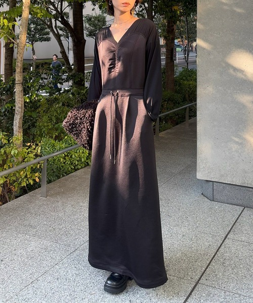 セール】UND DOCKING DESIGN SWEAT DRESS（ワンピース）｜Ameri